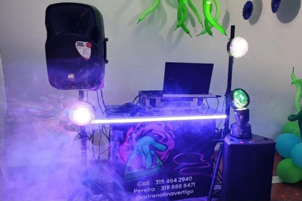 Equipos -implementos-Dj Sonidos Luces4